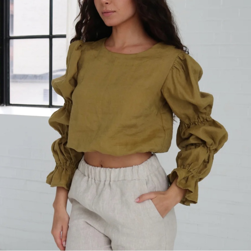 Kepola Granada Long Sleeve Linen Crop